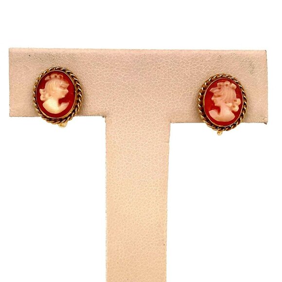 VTG‎ Estate Carla 14K Gold Fill Carved Cameo Screw Back Earrings! 170 - Picture 1 of 6